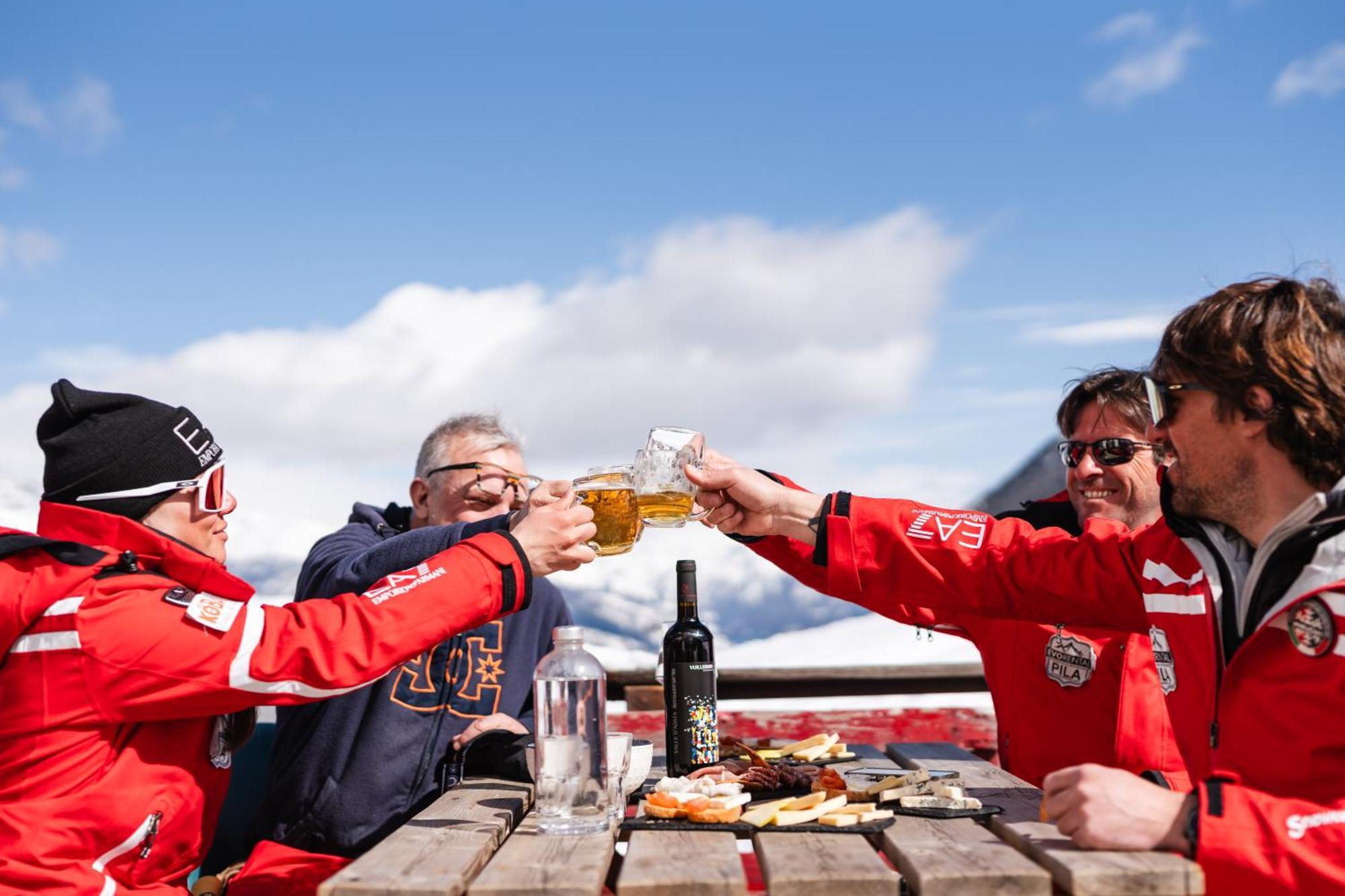 Chalet Des Alpes グレッサーン エクステリア 写真