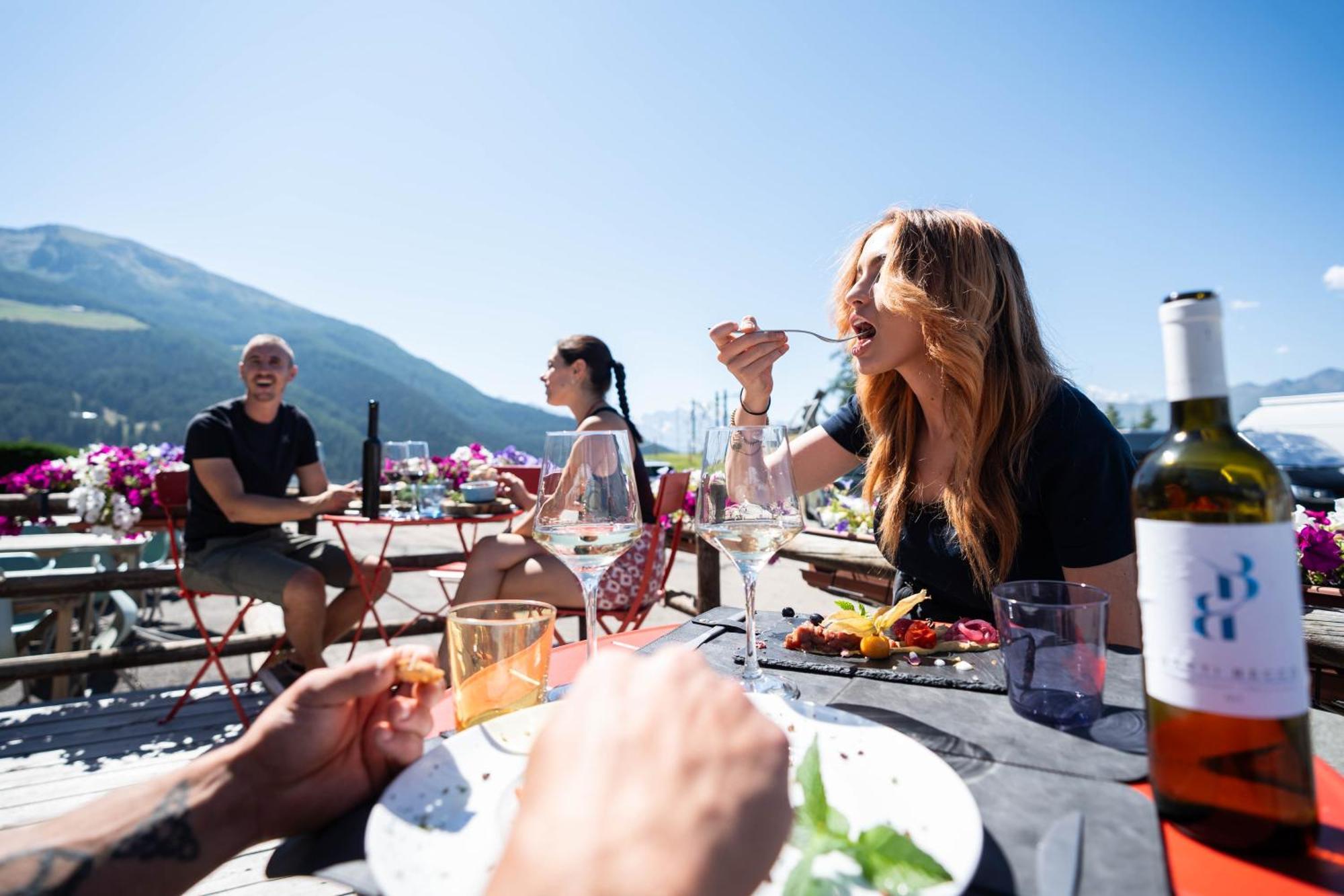 Chalet Des Alpes グレッサーン エクステリア 写真