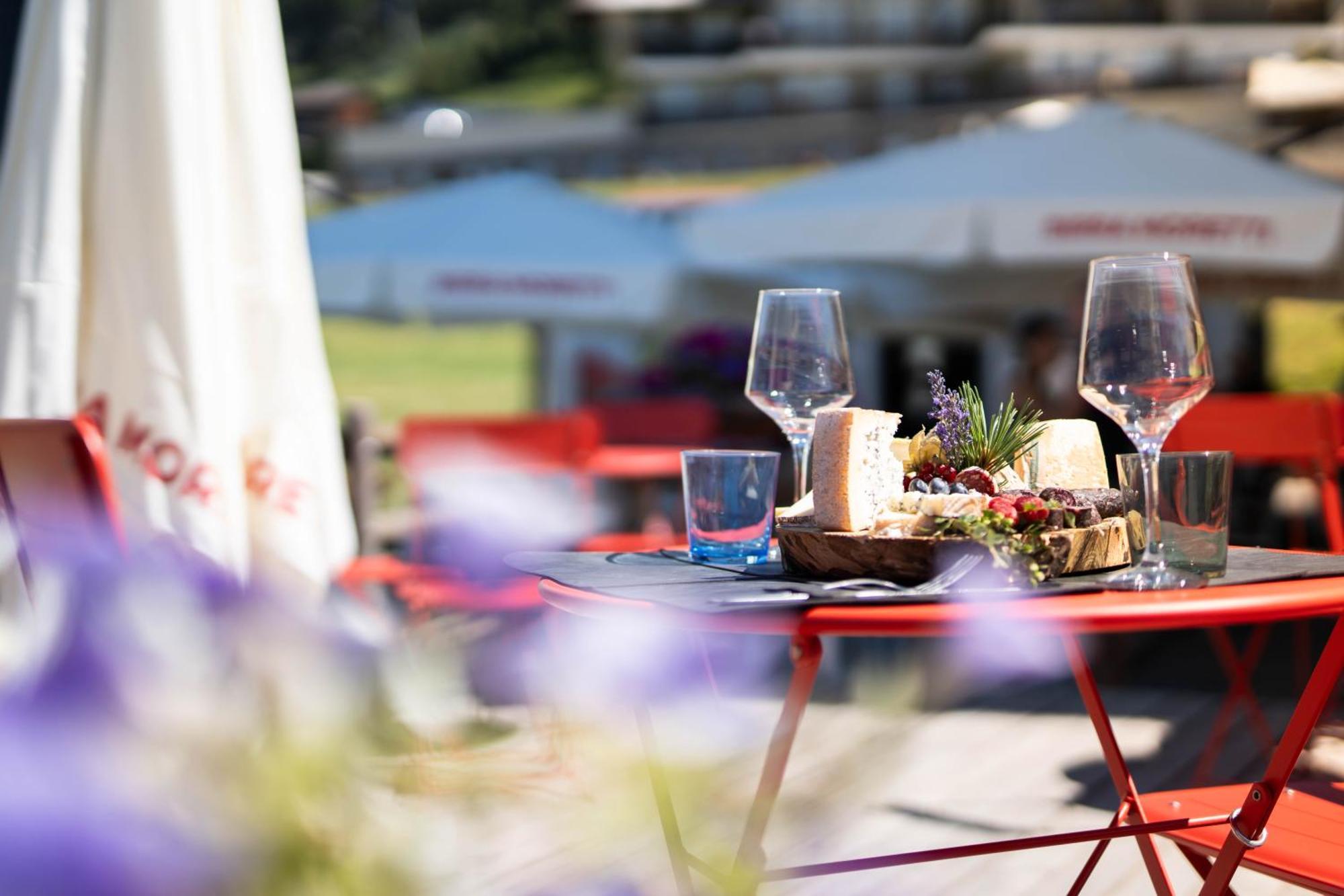 Chalet Des Alpes グレッサーン エクステリア 写真